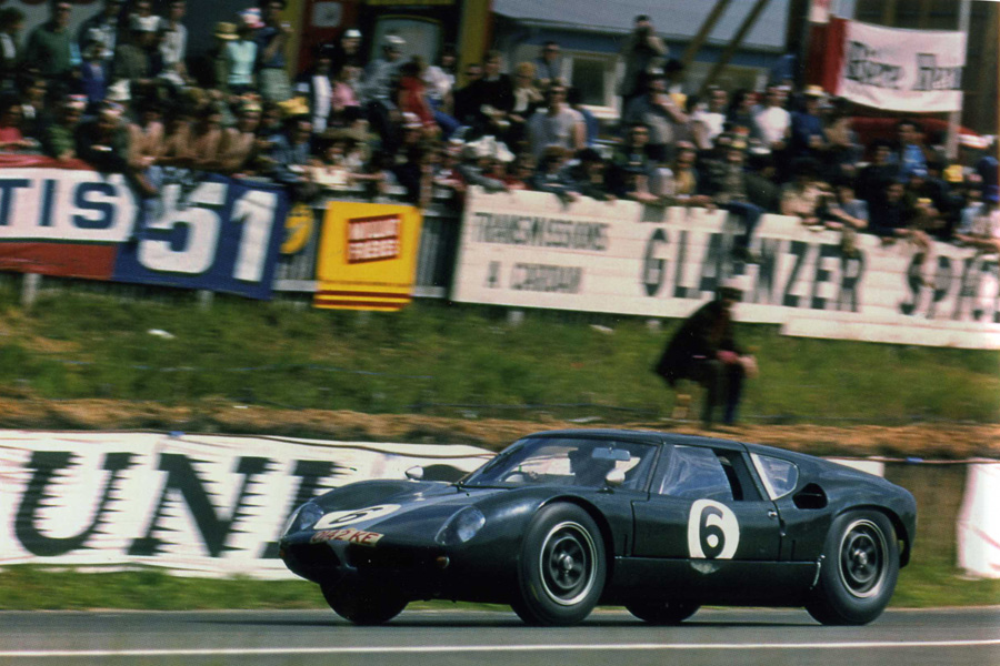 24 heures du Mans 1963 - Lola-MK6 GT #6 - Pilotes Richard Attwood / David Hobbs - Abandon