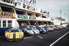 24 heures du Mans 1966 - Ford MkII #8 - Pilotes : John Whitmore / Frank Gardner - Abandon