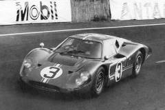 24 heures du Mans 1967 - Ford MkIV #3 - Pilotes : Mario Andretti / Lucien Bianchi - Abandon