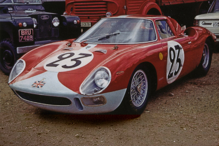 24 heures du Mans 1965 - Ferrari 250LM #23 - Pilotes : Lucien Bianchi- Mike Salmon - Abandon