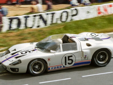 24 heures du Mans 1965 - Ford GT40 #15 - Pilotes : Guy Ligier/ Maurice Trintignant - Abandon