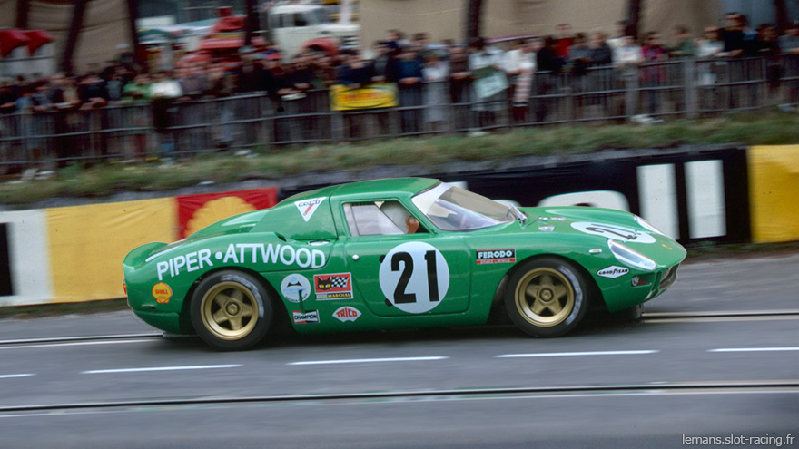 24 heures du Mans 1968 - Ferrari 250 LM#21 - Pilotes : David Piper / Richard Attwood - 7ème