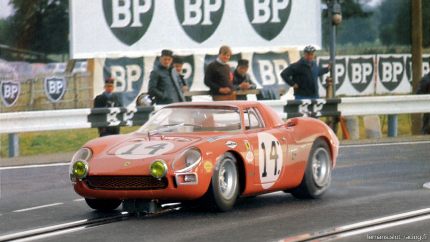 24 heures du Mans 1968 - Ferrari 250LM #14 - Pilotes : Masten Gregory / Charlie Kolb - Abandon