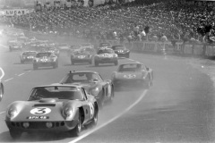 24 heures du Mans 1964 - AC Cobra #3 - Pilotes : Peter Bolton / Jack Sears - Abandon