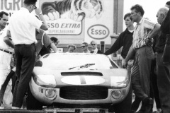 24 heures du Mans 1965 - Ford MkII #1 - Pilotes : Ken Miles / Bruce McLaren - Abandon