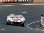 24 heures du Mans 1966 - Ford GT40 #59 - Pilotes : Peter Revson / Skip Scott - Abandon