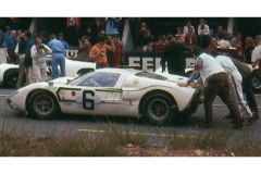 24 heures du Mans 1967 - Ford MkIIB #6 - Pilotes : Jo Schlesser / Guy Ligier - Abandon0