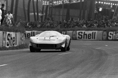 24 heures du Mans 1967 - Mirage M1 #14 - Pilotes : David Piper / Richard Thompson - Abandon