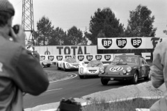 24 heures du Mans 1967 - Porsche 907/6 LH #40 - Pilotes : Gerhard Mitter / Jochen Rindt - Abandon