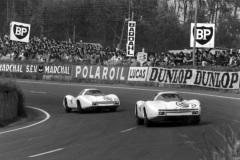 24 heures du Mans 1967 - Porsche 907/6 LH #40 - Pilotes : Gerhard Mitter / Jochen Rindt - Abandon