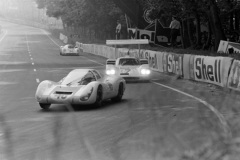 24 heures du Mans 1967 - Porsche 907/6 LH #40 - Pilotes : Gerhard Mitter / Jochen Rindt - Abandon