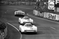 24 heures du Mans 1967 - Porsche 907/6 LH #40 - Pilotes : Gerhard Mitter / Jochen Rindt - Abandon