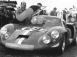 24 heures du Mans 1968 - Alpine A220 #29 - Pilotes : Jean Guichet / Jean Pierre Jabouille - Abandon