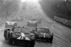 24 heures du Mans 1968 - Ferrari 250LM #19 - Pilotes : Paul Vestey / Roy Pike - Abandon