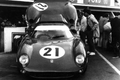 24 heures du Mans 1968 - Ferrari 250 LM#21 - Pilotes : David Piper / Richard Attwood - 7ème