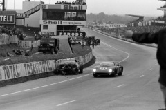 24 heures du Mans 1968 - Ferrari 250 LM#21 - Pilotes : David Piper / Richard Attwood - 7ème