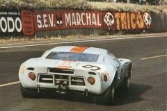 24 heures du Mans 1968 - Ford GT40 #9 - Pilotes : Pedro Rodriguez / Lucien Bianchi - 1er