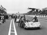 24 heures du Mans 1970 - Alfa-Roméo T33/3P #37- Pilotes : Toine Hezemans / Masten Gregory - Abandon