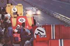 24 heures du Mans 1971 - Ferrari 512M #6 - Pilotes : Hugues de Fierlandt / Alain de Cadenet - Abandon