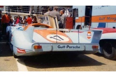 24 heures du Mans 1971 - Porsche 917 #17 - Pilotes : Joseph Siffert / Derek Bell - Abandon