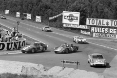24 heures du Mans 1965 - Ford GT40 #15 - Pilotes : Guy Ligier/ Maurice Trintignant - Abandon