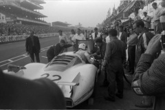 Porsche-908-23-LM69-25