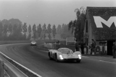 24 heures du Mans 1969 - Porsche 908 #22 - Pilotes : Rudi Lins / Willi Kauhsen - Abandon24 heures du Mans 1969 - Porsche 908 #22 - Pilotes : Rudi Lins / Willi Kauhsen - Abandon