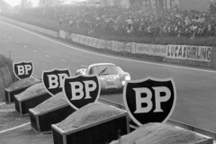 24 heures du Mans 1969 - Alpine A220 #30 - Pilotes : Jean-Claude Andruet / Henri Grandsire- Abandon